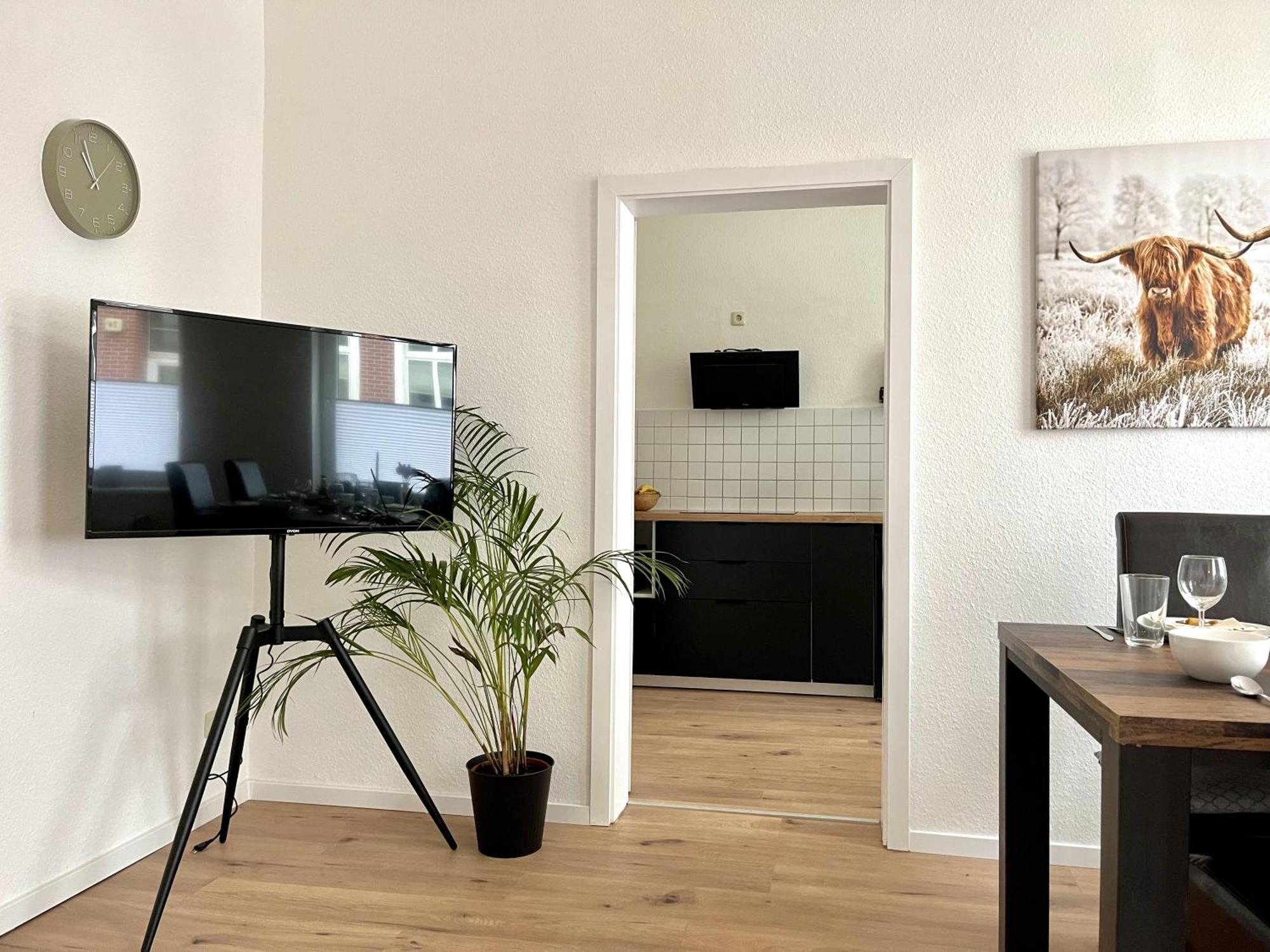 Endless: Studio Mit Netflix + Workstation Im Zentrum Schwerin  Exteriér fotografie